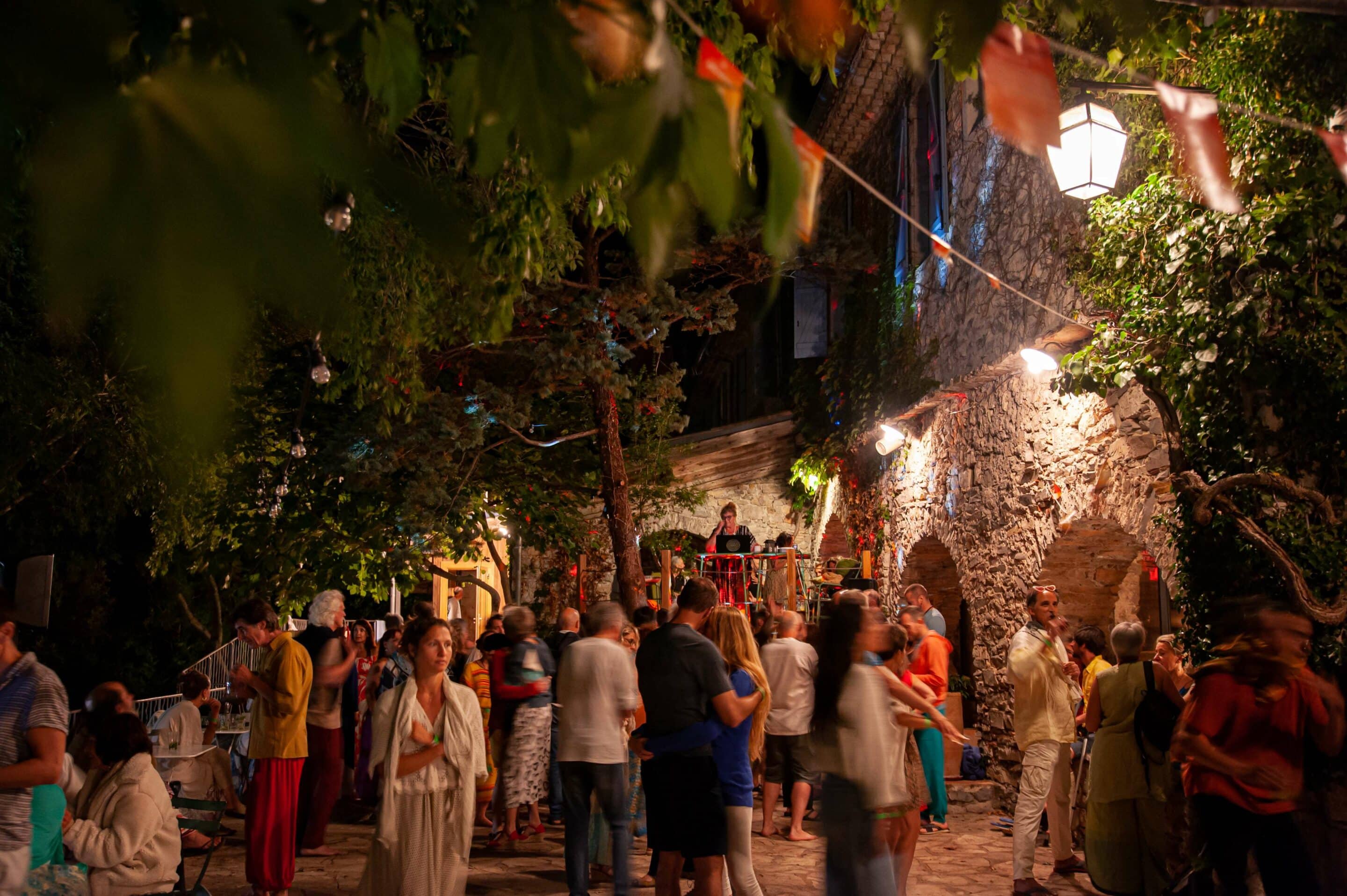 bar au festival de tantra