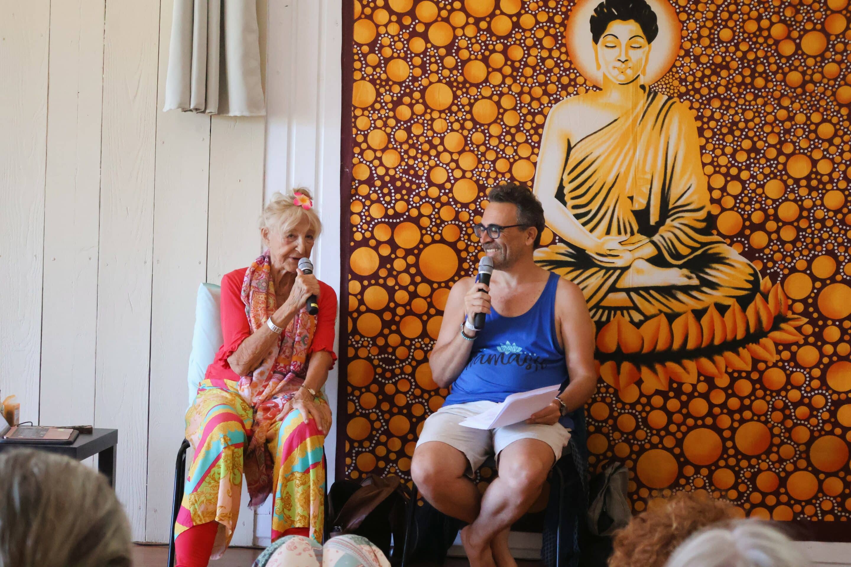 hug at tantra joy festival